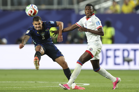 Arsenal agree 75 mn pound fee for Newcastle midfielder Guimaraes: Report Arsenal agree 75 mn pound fee for Newcastle midfielder Guimaraes: Report
