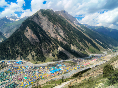 Amarnath Yatra suspended as precautionary security measure on Article 370 abrogation anniversary Amarnath Yatra suspended as precautionary security measure on Article 370 abrogation anniversary