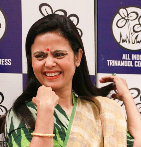Calcutta HC stays arrest warrant issued against Mahua Moitra in hate speech case Calcutta HC stays arrest warrant issued against Mahua Moitra in hate speech case