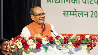 Shivraj Singh Chouhan to lead ‘Sapt Dhara of Shakti’ pledge Shivraj Singh Chouhan to lead ‘Sapt Dhara of Shakti’ pledge