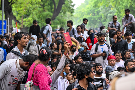 Restraint, counselling needed while dealing with protesting youngsters, says SC Restraint, counselling needed while dealing with protesting youngsters, says SC