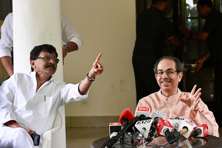 Attack on Mamata Banerjee direct strike on democracy: Shiv Sena(UBT) in ‘Saamana’