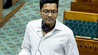 Calcutta HC rebukes bank authorities for freezing Abhishek Banerjee’s accounts