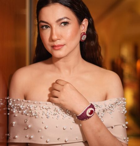 Gauahar Khan to Arsalan Goni for abusing Zaid Darbar behind his back: ‘Guts hai toh samne gaali do’ Gauahar Khan to Arsalan Goni for abusing Zaid Darbar behind his back: ‘Guts hai toh samne gaali do’