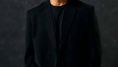Viccky Jain ropes in Tiger Shroff for maiden project, announces new production house on birthday Viccky Jain ropes in Tiger Shroff for maiden project, announces new production house on birthday
