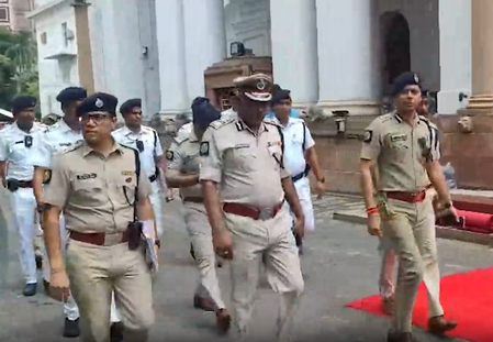 Kolkata Police reshuffle: 18 inspectors transferred across city police stations Kolkata Police reshuffle: 18 inspectors transferred across city police stations