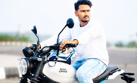 Murshidabad biker-content creator dies in road accident while returning from Kolkata Murshidabad biker-content creator dies in road accident while returning from Kolkata