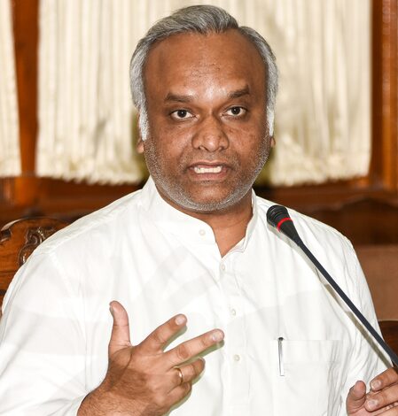 No ban on religious attire for Karnataka police constable recruitment exam: Priyank Kharge No ban on religious attire for Karnataka police constable recruitment exam: Priyank Kharge