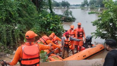 Gujarat: Over 4,000 evacuated as heavy rain batters Surat; SDRF teams deployed amid ‘Red Alert’ Gujarat: Over 4,000 evacuated as heavy rain batters Surat; SDRF teams deployed amid ‘Red Alert’