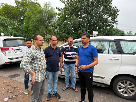 Gujarat: Ahmedabad deploys over 13,000 civic staff in view of heavy rain alert Gujarat: Ahmedabad deploys over 13,000 civic staff in view of heavy rain alert