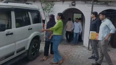 Six Bangladeshi nationals apprehended in Delhi for visa violations; shifted to detention centre Six Bangladeshi nationals apprehended in Delhi for visa violations; shifted to detention centre