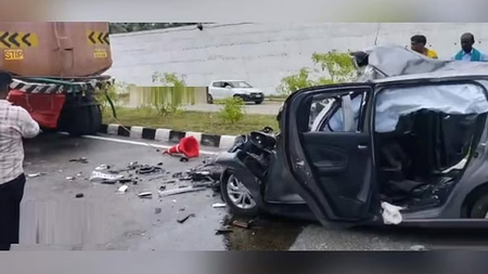 Five killed as car rams stationary lorry in TN’s Pollachi