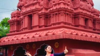 Deepika Singh performs an impromptu dance in Bhartari Gufa Deepika Singh performs an impromptu dance in Bhartari Gufa