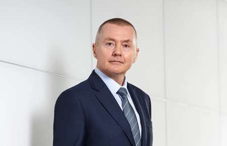 IndiGo’s new CEO Willie Walsh takes charge, sees immense opportunities in Indian aviation IndiGo’s new CEO Willie Walsh takes charge, sees immense opportunities in Indian aviation