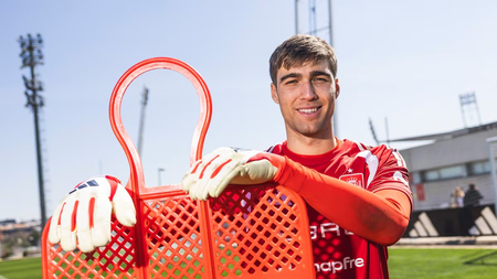 Football: Sevilla signs goalkeeper Fran Gonzalez from Real Madrid