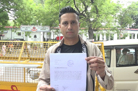Influencer demands Abhijeet Dipke’s arrest over assault, security allegations