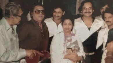 Sudesh Bhosle honours Kishore Kumar with unseen memories featuring Ashok Kumar, Asha Bhosle Sudesh Bhosle honours Kishore Kumar with unseen memories featuring Ashok Kumar, Asha Bhosle