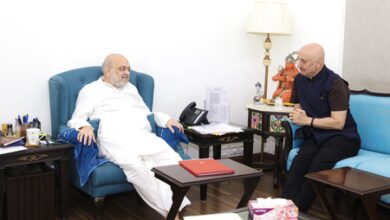 Veteran actor Anupam Kher meets HM Amit Shah Veteran actor Anupam Kher meets HM Amit Shah