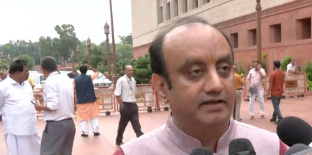 Kejriwal making baseless allegations on E20 fuel issue, says BJP MP Sudhanshu Trivedi Kejriwal making baseless allegations on E20 fuel issue, says BJP MP Sudhanshu Trivedi