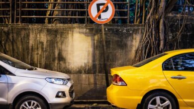 Bengal: App-based parking system in Kolkata soon to curb illegal parking Bengal: App-based parking system in Kolkata soon to curb illegal parking