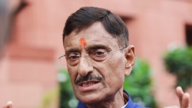 Rahul should protest outside J’khand CM’s residence for students if he has courage: Union Minister Rahul should protest outside J’khand CM’s residence for students if he has courage: Union Minister