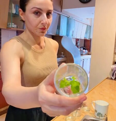 Soha Ali Khan shares her weekly favourites as she reveals her post-dinner wellness ritual Soha Ali Khan shares her weekly favourites as she reveals her post-dinner wellness ritual