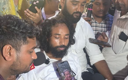 Jharkhand student leader on hunger strike takes water after Sonam Wangchuk’s appeal, to continue stir Jharkhand student leader on hunger strike takes water after Sonam Wangchuk’s appeal, to continue stir