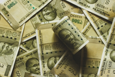 Centre’s net receipts in Q1 scale Rs 10.49 lakh crore, at 28.7 percent of full year target