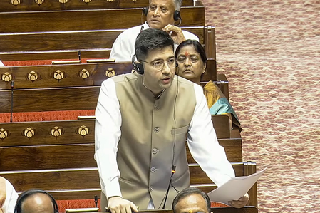 Raghav Chadha flags ‘cut money’ nexus between doctors and diagnostic centres in RS Raghav Chadha flags ‘cut money’ nexus between doctors and diagnostic centres in RS