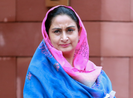 SAD MP Harsimrat Kaur Badal writes to Amit Shah seeking NIA probe into attacks on Sukhbir Badal