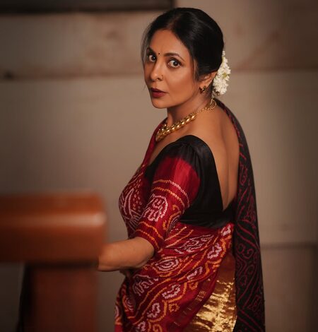 Shefali Shah says her wedding trousseau handloom still carries ‘scent of new love’ Shefali Shah says her wedding trousseau handloom still carries ‘scent of new love’