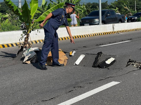 6.3-magnitude offshore earthquake strikes Southern Philippines 6.3-magnitude offshore earthquake strikes Southern Philippines