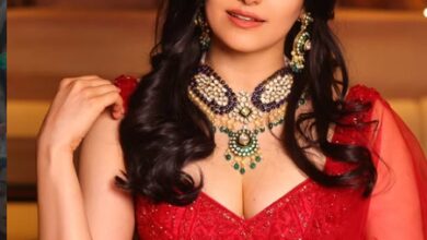 Adah Sharma helps calm tantrum-throwing child next door with spooky ‘witch’ act at night