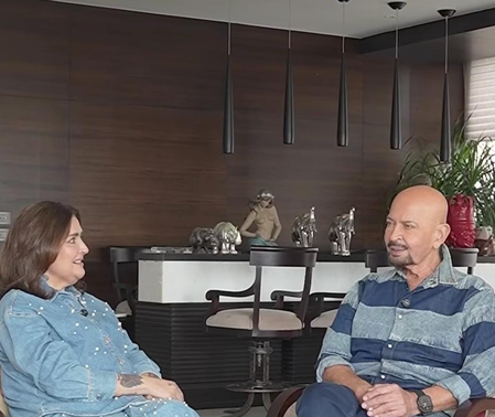 Rakesh Roshan recalls silently breaking down during daughter Sunaina’s cancer battle Rakesh Roshan recalls silently breaking down during daughter Sunaina’s cancer battle