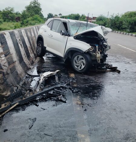 Atiq Ahmed’s son Abaan dies in UP road accident on way to meet jailed brother Atiq Ahmed’s son Abaan dies in UP road accident on way to meet jailed brother