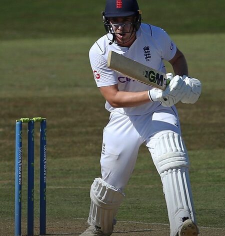 England recall Lawrence for first two Tests against Pakistan, Cox to bat at No.3