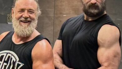 Russell Crowe looks ripped in new gym picture with Drew McIntyre