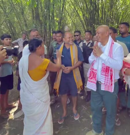 BTC Chief Hagrama Mohilary leads relief mission to flood-hit Sivasagar, distributes aid BTC Chief Hagrama Mohilary leads relief mission to flood-hit Sivasagar, distributes aid