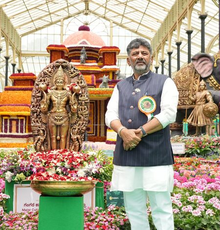 Historical 220th Lalbagh flower show inaugurated; CM Shivakumar announces plan for 3 new parks for Bengaluru