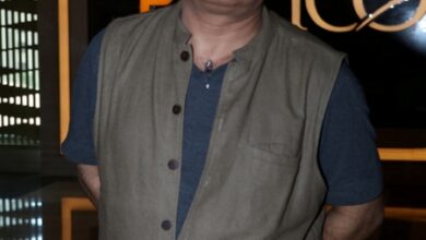 Piyush Mishra takes a dig at Bollywood celebs for not supporting Jharkhand student’s peaceful protest Piyush Mishra takes a dig at Bollywood celebs for not supporting Jharkhand student’s peaceful protest