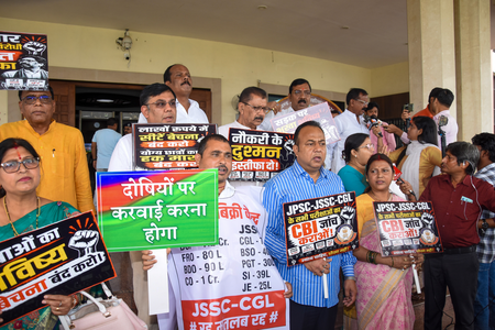 J’khand students’ protest: BJP MLAs protest outside Assembly, demand CBI probe J’khand students’ protest: BJP MLAs protest outside Assembly, demand CBI probe