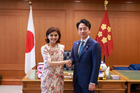 India, Japan discuss strengthening defence cooperation India, Japan discuss strengthening defence cooperation