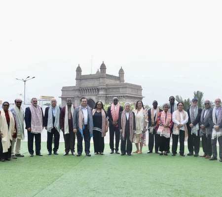 UN Permanent Representatives from 17 countries celebrate India’s rich handloom heritage UN Permanent Representatives from 17 countries celebrate India’s rich handloom heritage