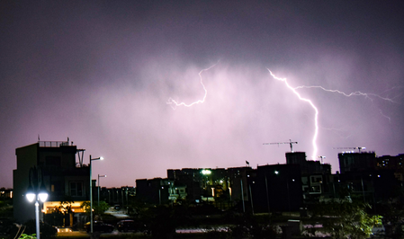 Thunderstorms, gusty winds likely across north Tamil Nadu, Puducherry Thunderstorms, gusty winds likely across north Tamil Nadu, Puducherry