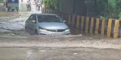 Delhi-NCR continues to grapple with waterlogging, traffic congestion, disruptions to daily life Delhi-NCR continues to grapple with waterlogging, traffic congestion, disruptions to daily life