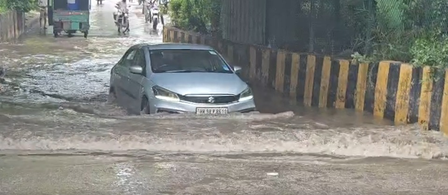 Delhi-NCR continues to grapple with waterlogging, traffic congestion, disruptions to daily life Delhi-NCR continues to grapple with waterlogging, traffic congestion, disruptions to daily life