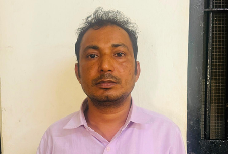 Another fake doctor arrested in Gujarat; 31 medicine brands seized Another fake doctor arrested in Gujarat; 31 medicine brands seized