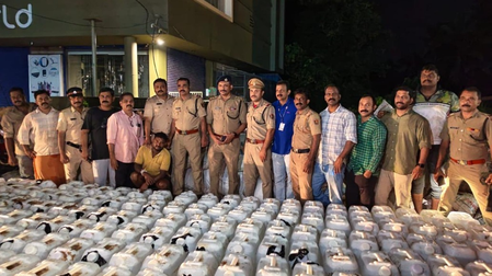 Onam Special Enforcement Drive: Kerala Excise files 2,332 cases, arrests 715 Onam Special Enforcement Drive: Kerala Excise files 2,332 cases, arrests 715