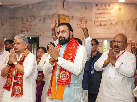 Bihar CM visits Punaura Dham in Sitamarhi, announces temple completion target by 2028 Bihar CM visits Punaura Dham in Sitamarhi, announces temple completion target by 2028