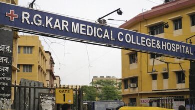 Bengal: Govt medical institutions to observe silence for RG Kar victim tomorrow Bengal: Govt medical institutions to observe silence for RG Kar victim tomorrow